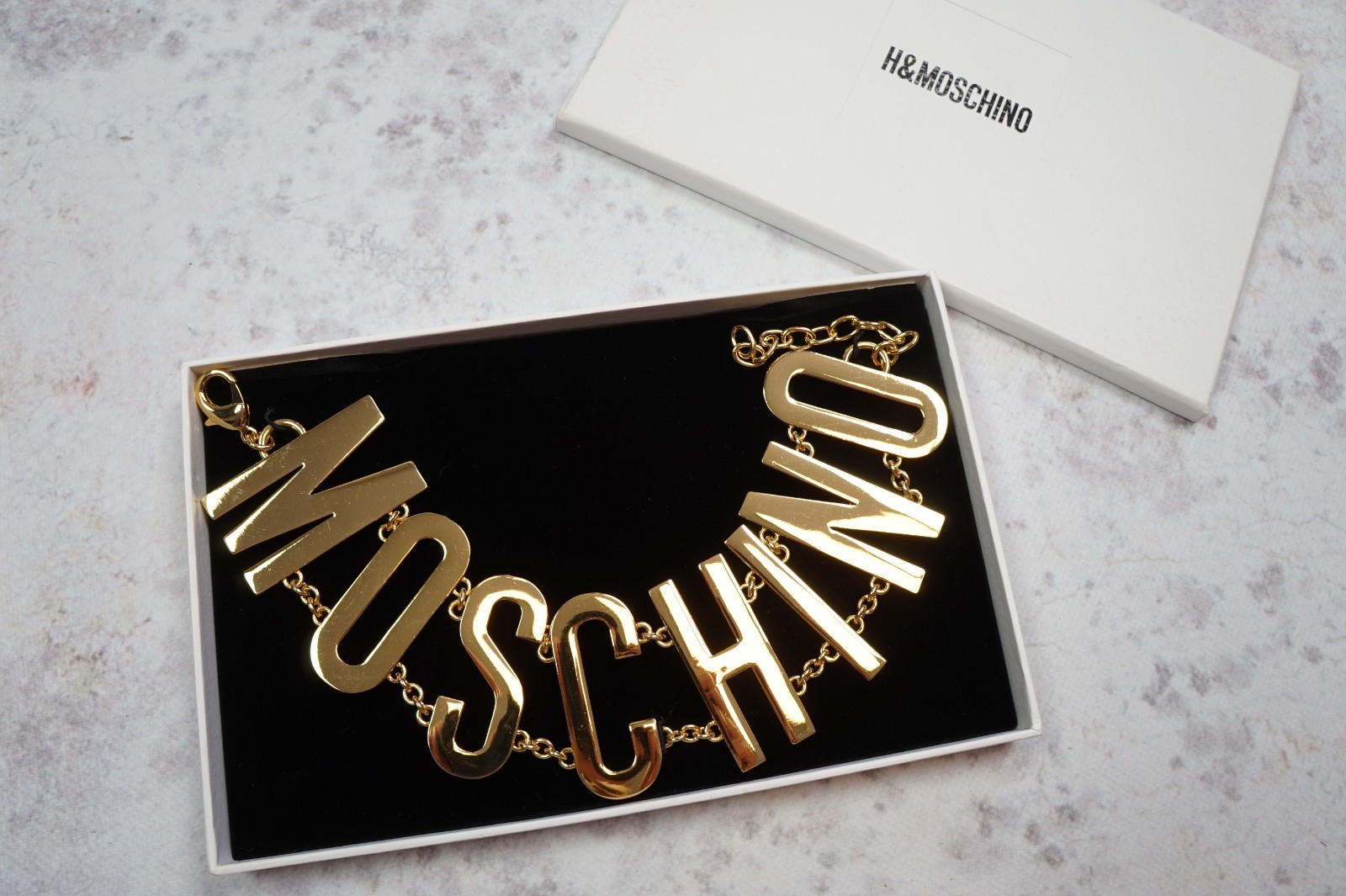 H&M Moschino H&Moschino Collaboration Necklace Choker Gold
