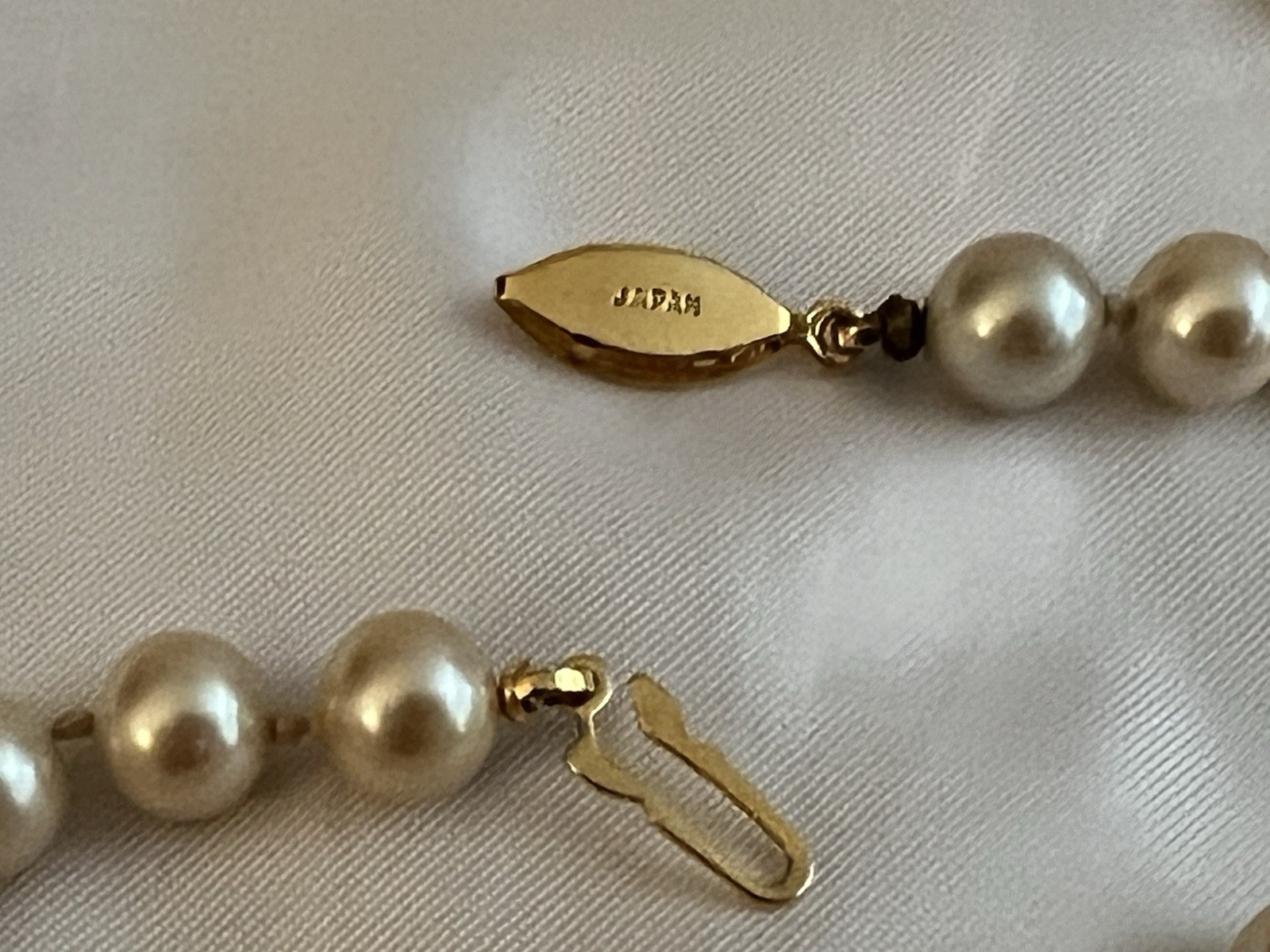 Faux 15mm Pearl Single Strand Clasp Marked Japan 24″ Length
