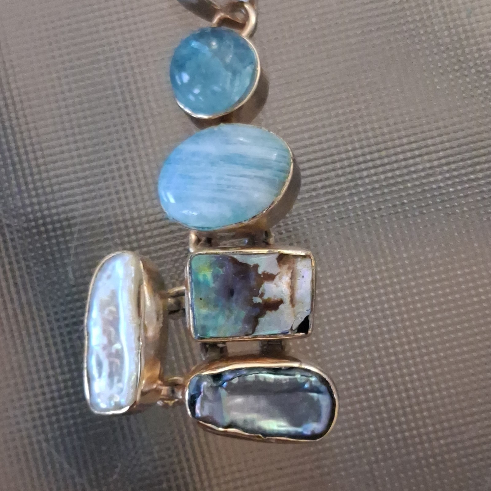 Silver Tone Asymmetrical Charm Pendant w/ Bail Blue & White Cabochon 5 Stone
