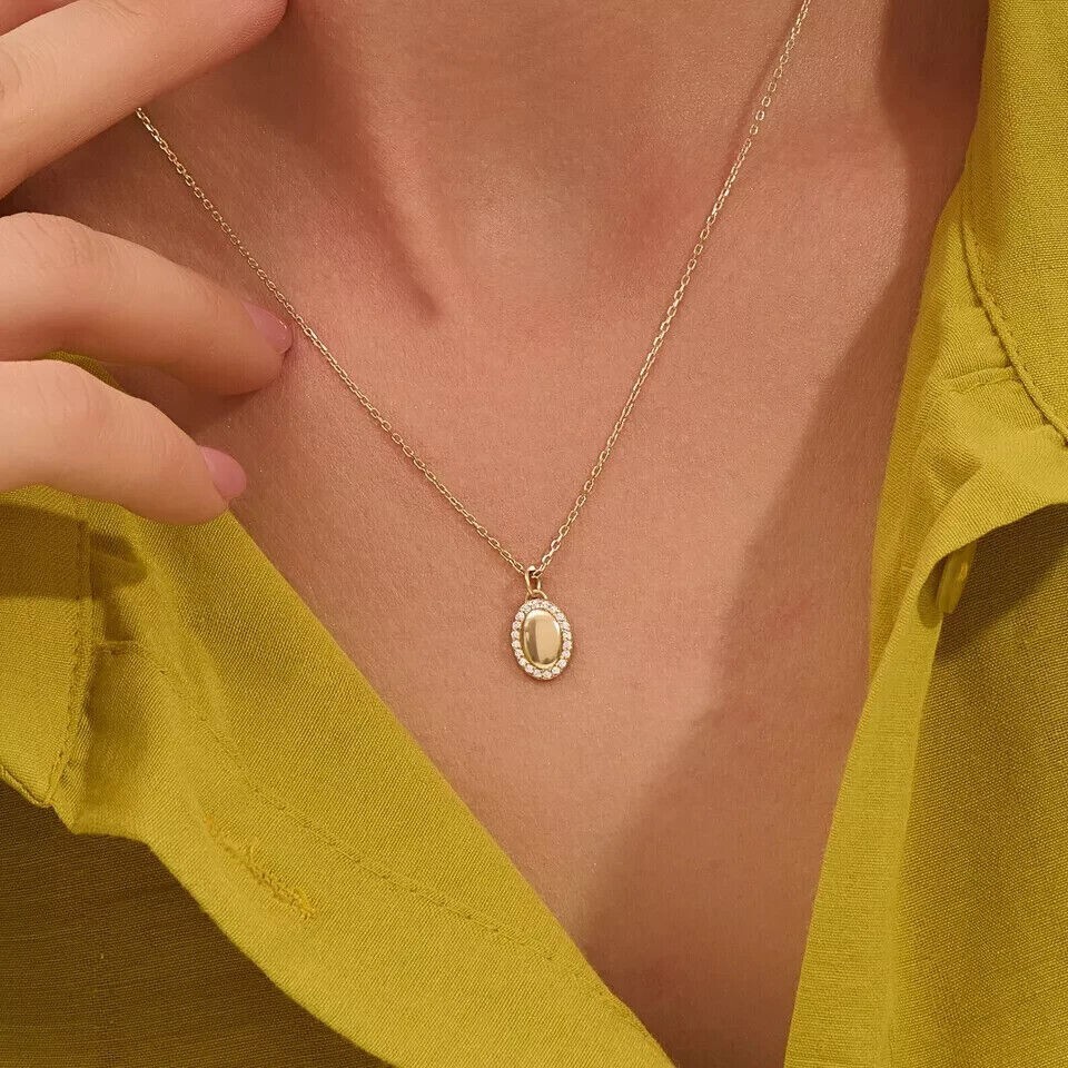 Round Cut Simulated Diamond Women’s Stunning Oval Pendant 14k Yellow Gold Plated