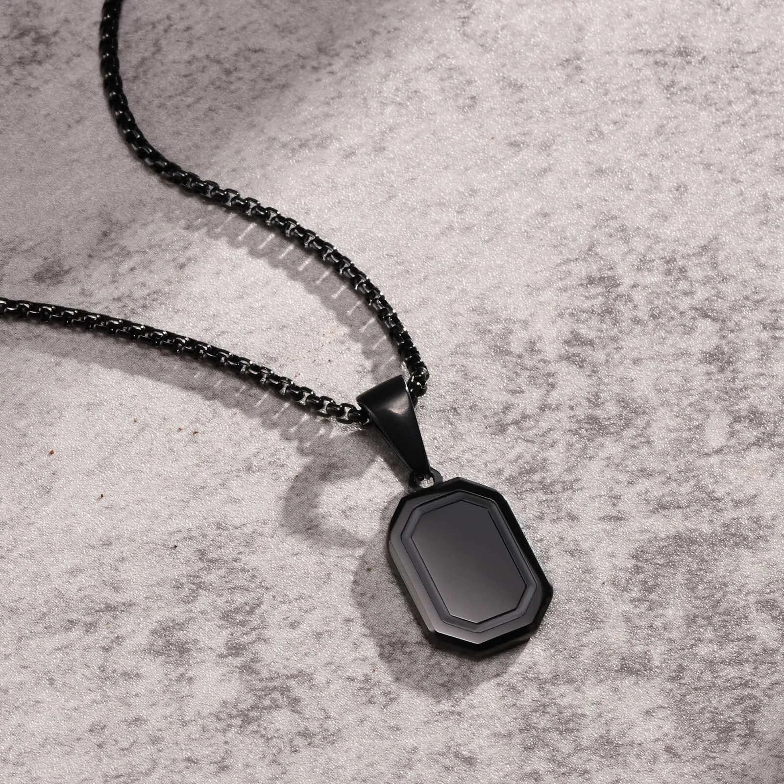 Men Stainless Steel Military Dog Tag Pendant Necklace Box Chain Jewelry Gift New