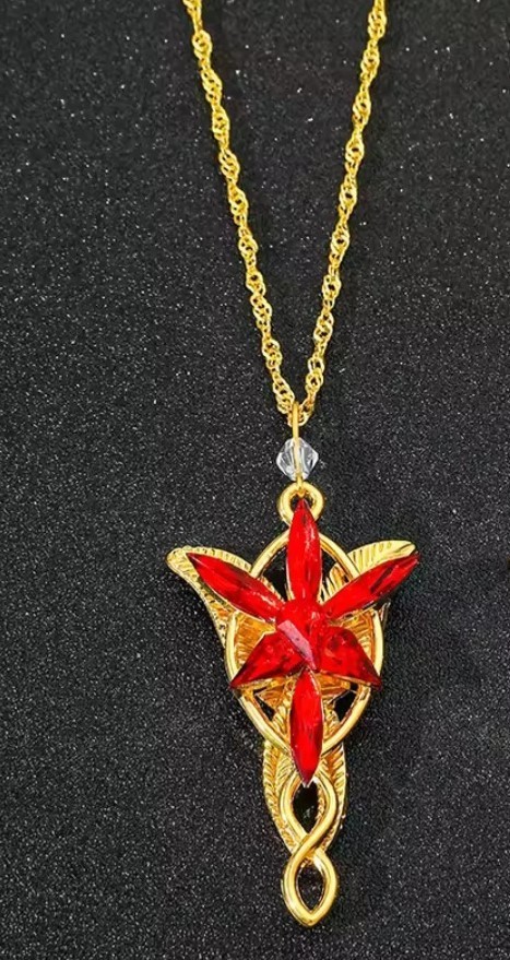 Red on Gold Arwen Evenstar Necklace Aragorn Elven LOTR Lord of Ring & Velvet Bag