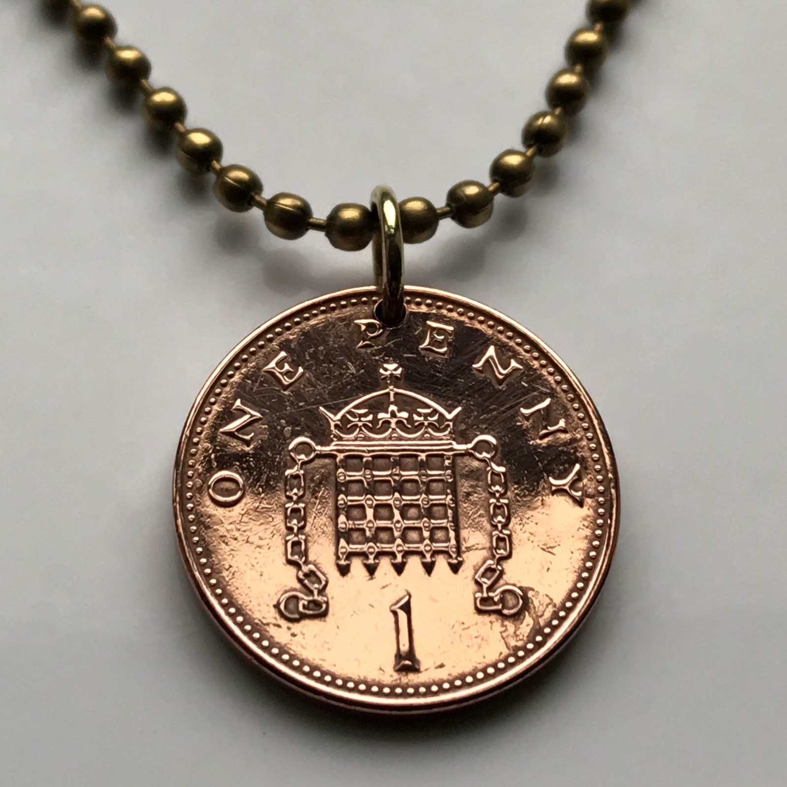 United Kingdom 1 Penny coin pendant British crowned portcullis London UK n000883