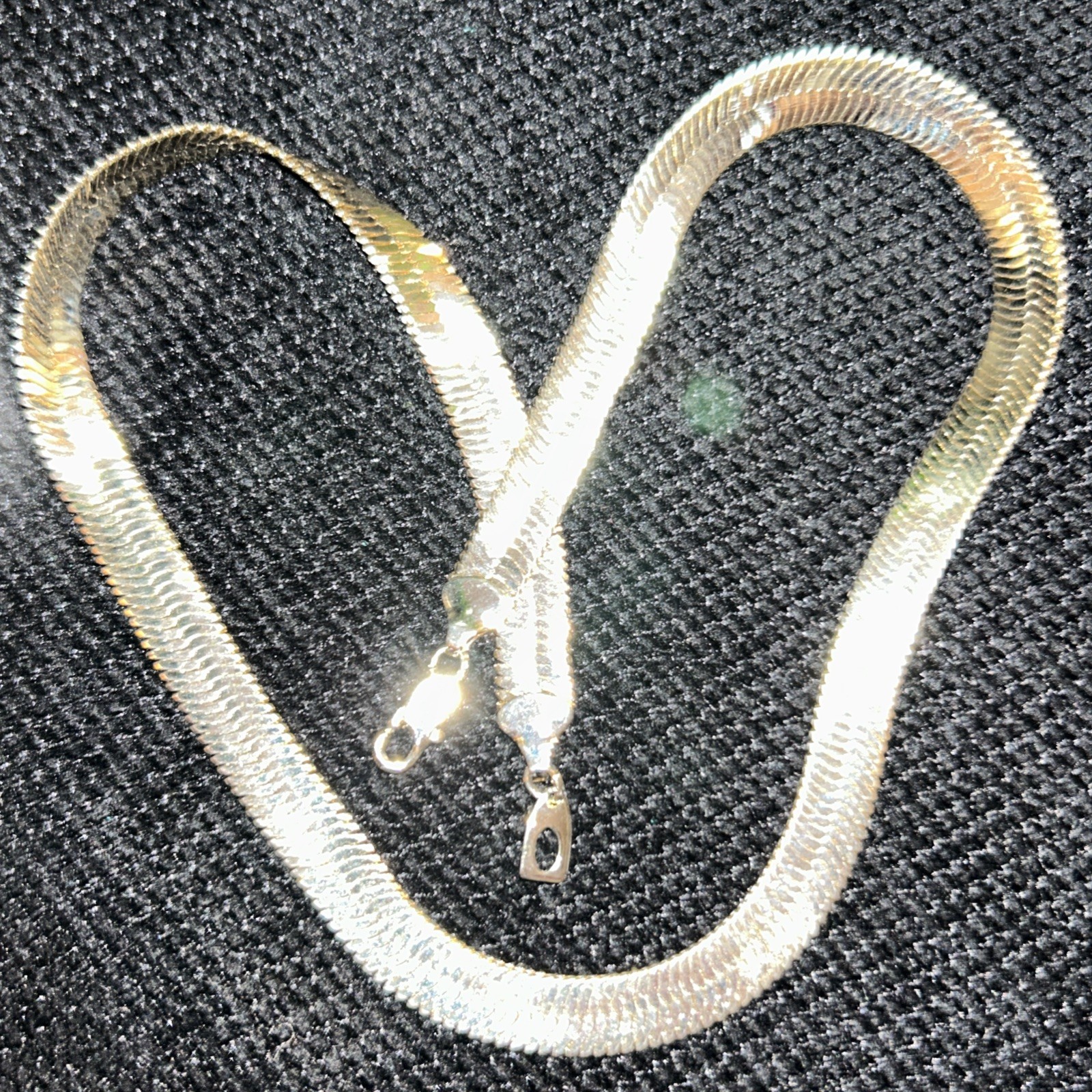 GOLD PLATED 8mm HERRINGBONE 18”Chocker Necklace Chain For Men Or Women
