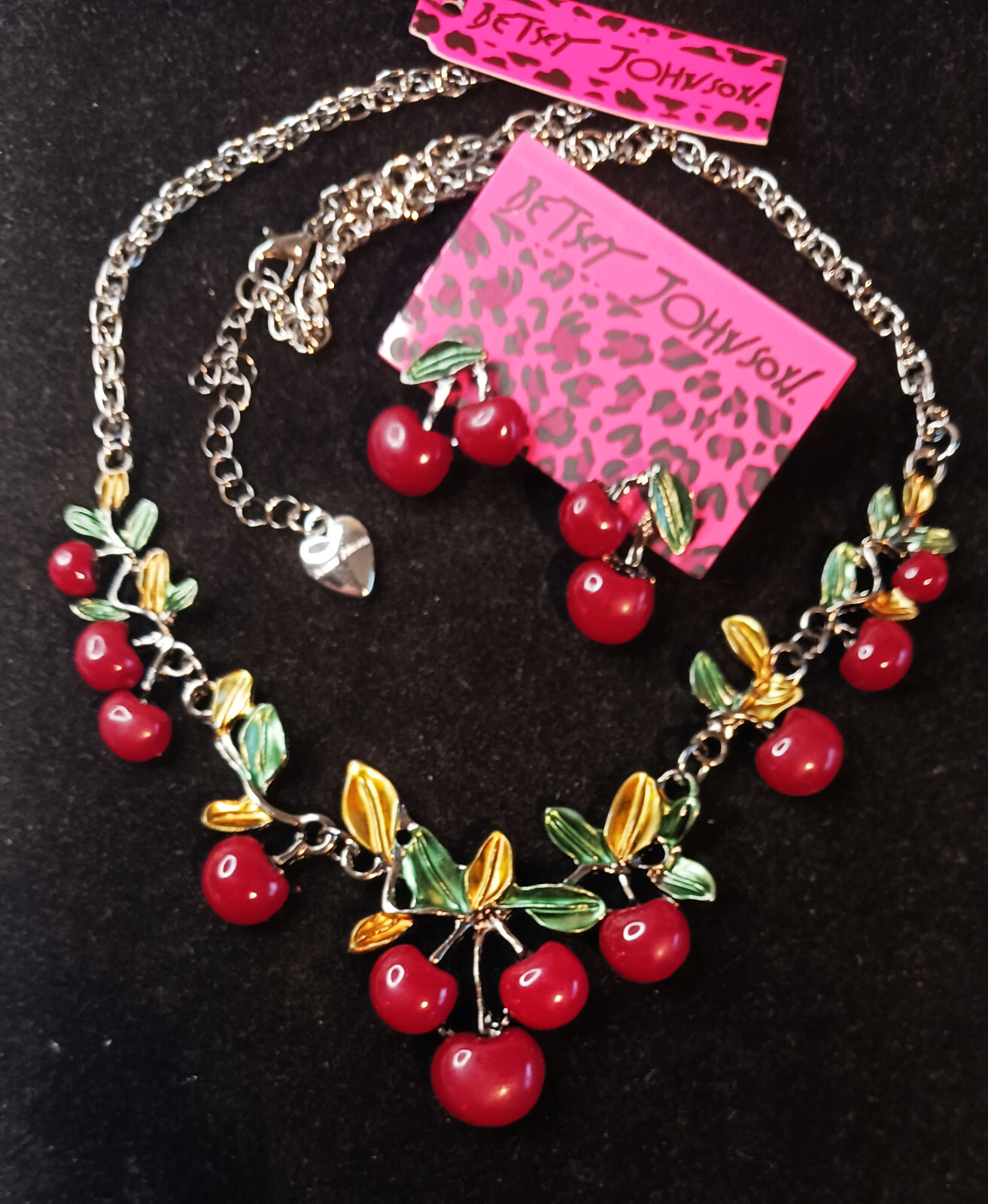 Sweet Red CHERRY Leaf Blossom Choker Betsey Johnson Enamel Necklace Earrings SET