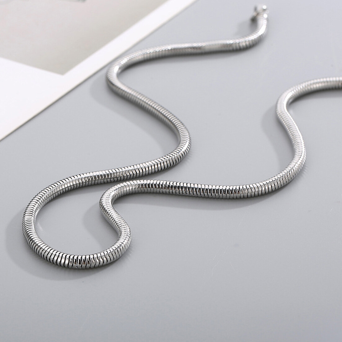 2.5-6mm Hot 316L Stainless Steel Men Women Round Snake Chain Necklace 20″22″24″