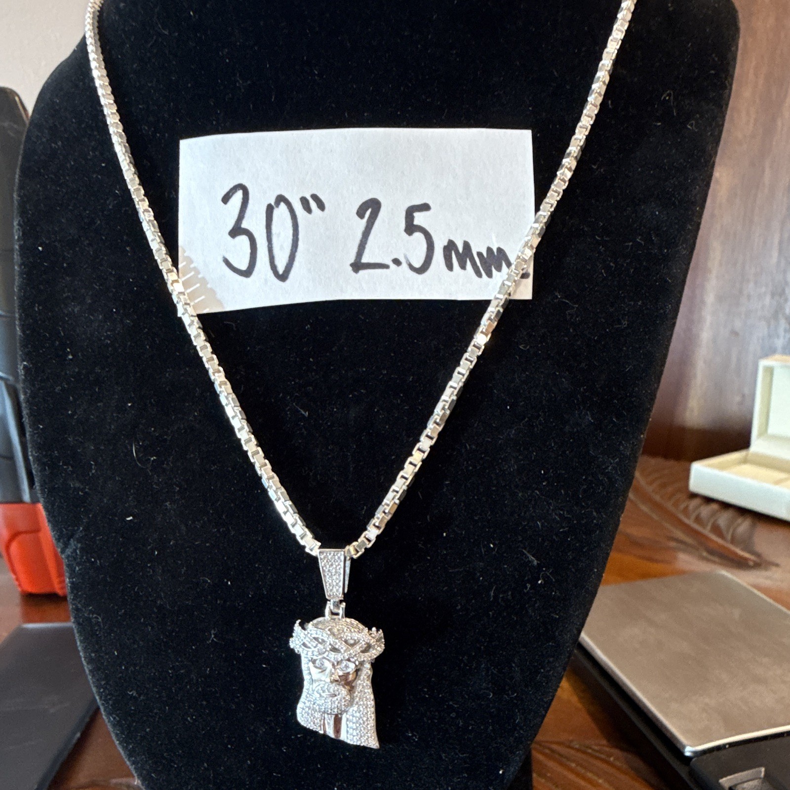 2.5mm 30in Box Chain SOLID 925 (~30g) Sterling Silver w Moissanite Jesus Pendant