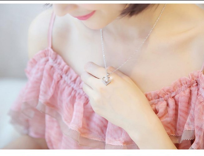 Women Girl Sterling Silver Plated Heart CZ LOVE Pendant Necklace 18″ Chain Gift