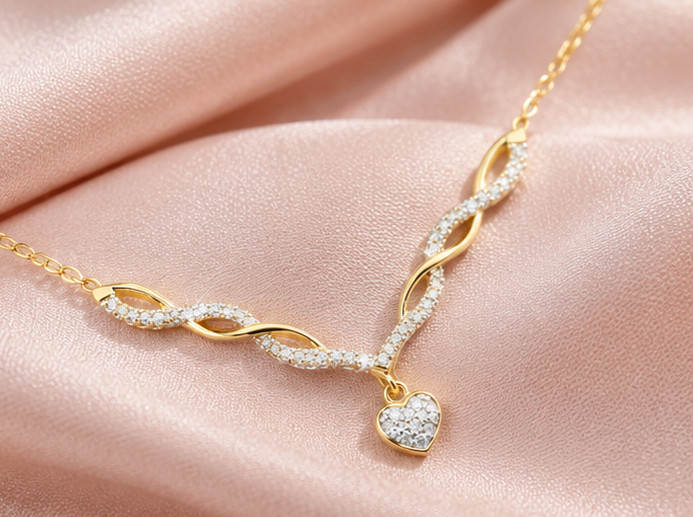 1.50Ct Round Cut Simulated Diamond Wedding Amulet Pendant 14K Yellow Gold Plated