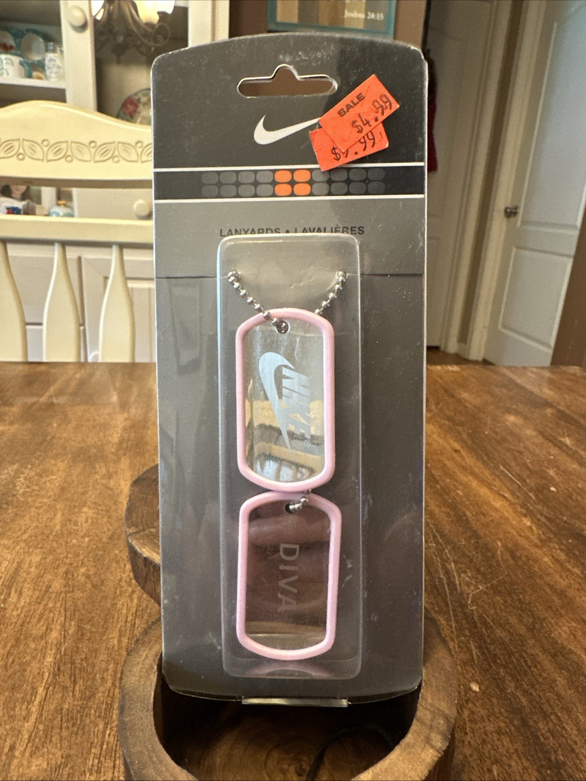 Vintage Nike Diva Dog Tag Necklace Pink Y2K NOS Sealed Women’s Accessory Rare!!