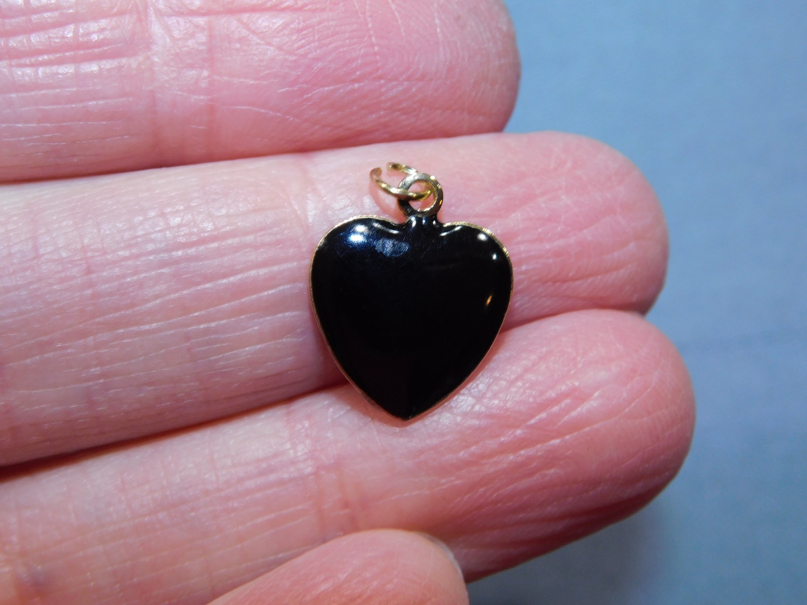 All Hearts Pendants LOT- TEN Pieces Many Styles Sizes Colors Mostly Modern FR SH