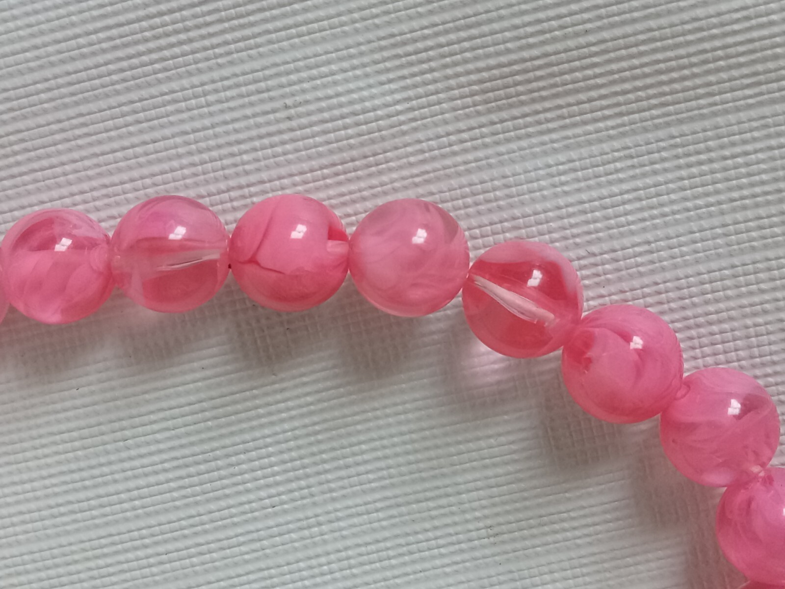 Transparent Bubblegum Pink Round Acrylic Beaded Single Strand Statement Necklace