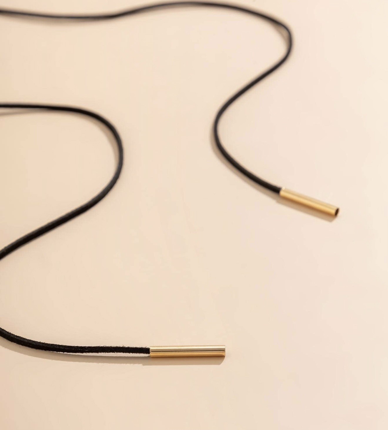 Choker Lariat Tie Necklace Black Cord Bow Gold-Tone Tips Adjustable 60.6in
