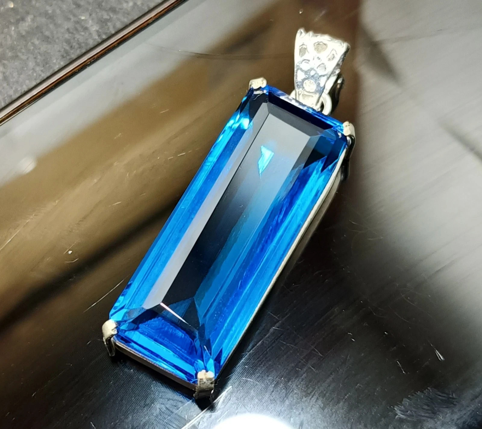 74.10 Ct Certified Natural Blue Topaz 925 Solid Silver Pendant Loose Gemstone