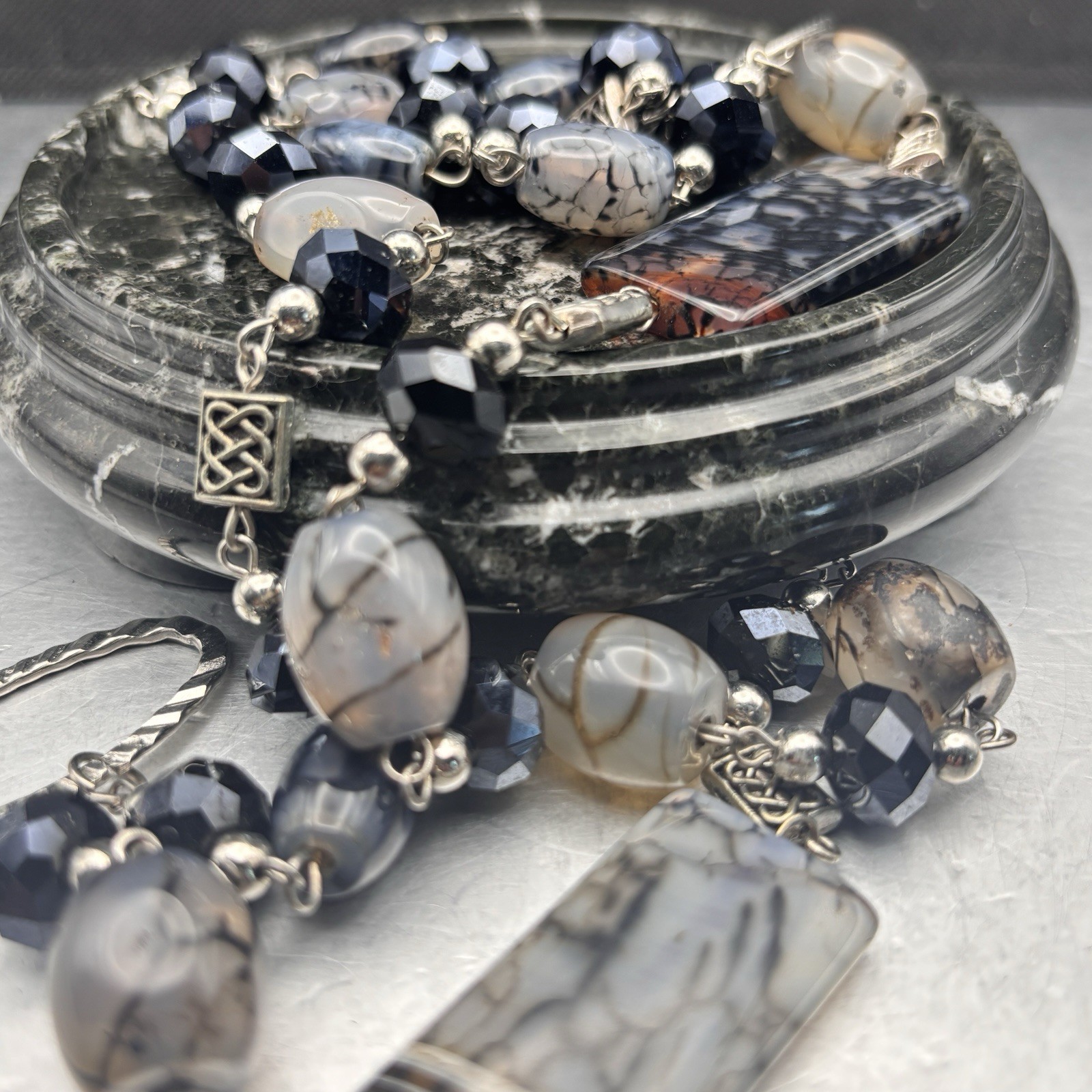Vintage Boho Long Silver Chain Necklace Mixed Grey Black Agate Stone Beads 32”