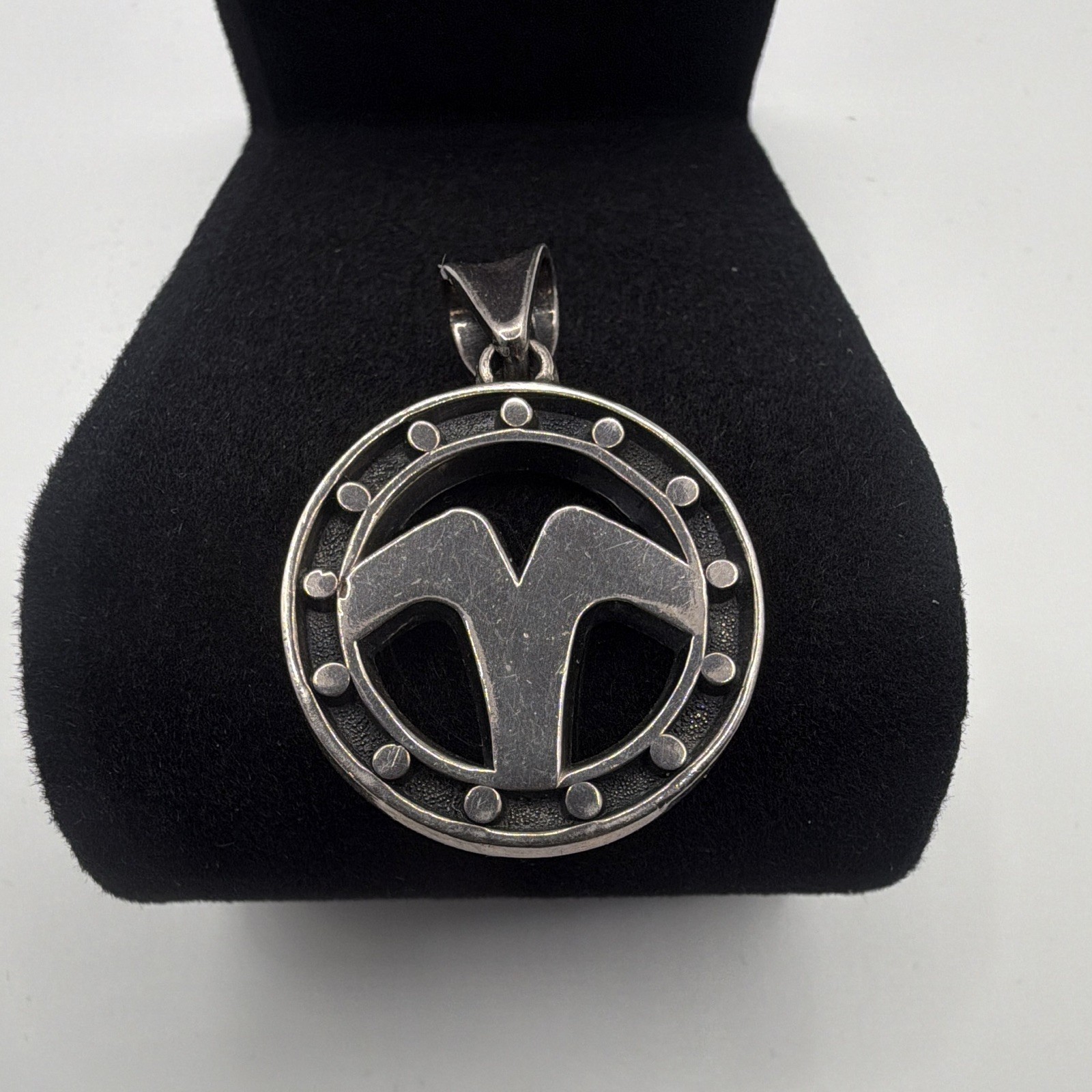 Silver Highlander Round Charm Pendant Necklace No Stone Biker Theme