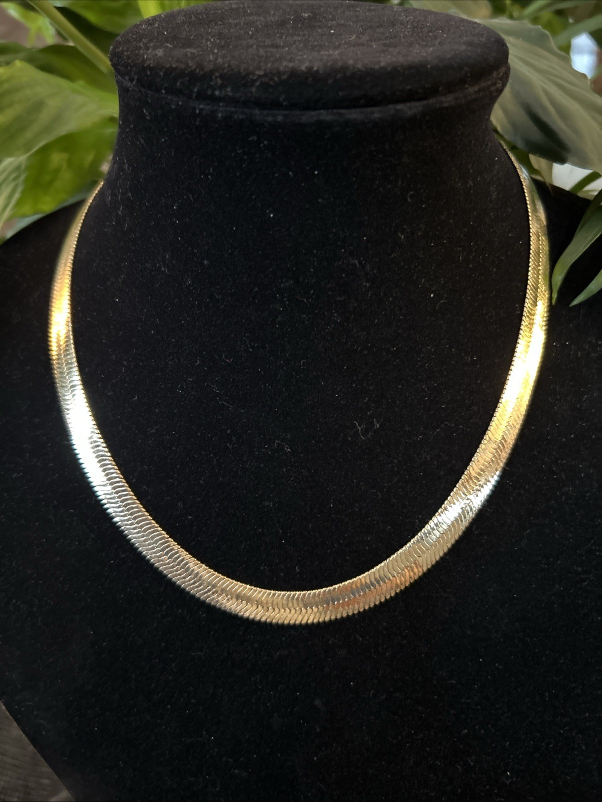 GOLD PLATED 8mm HERRINGBONE 18”Chocker Necklace Chain For Men Or Women