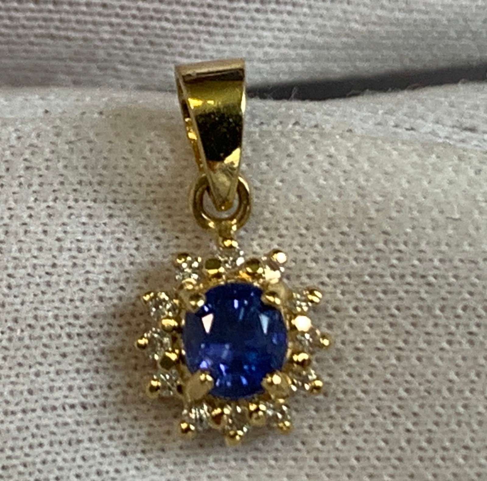 14K Yellow Gold Charm .91g Fine Jewelry Sapphire Color Stone Charm *READ*