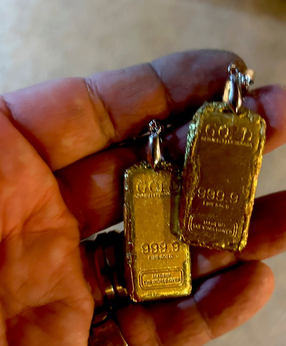 Gold Bar Pendant Replica On 16 Inch Necklace