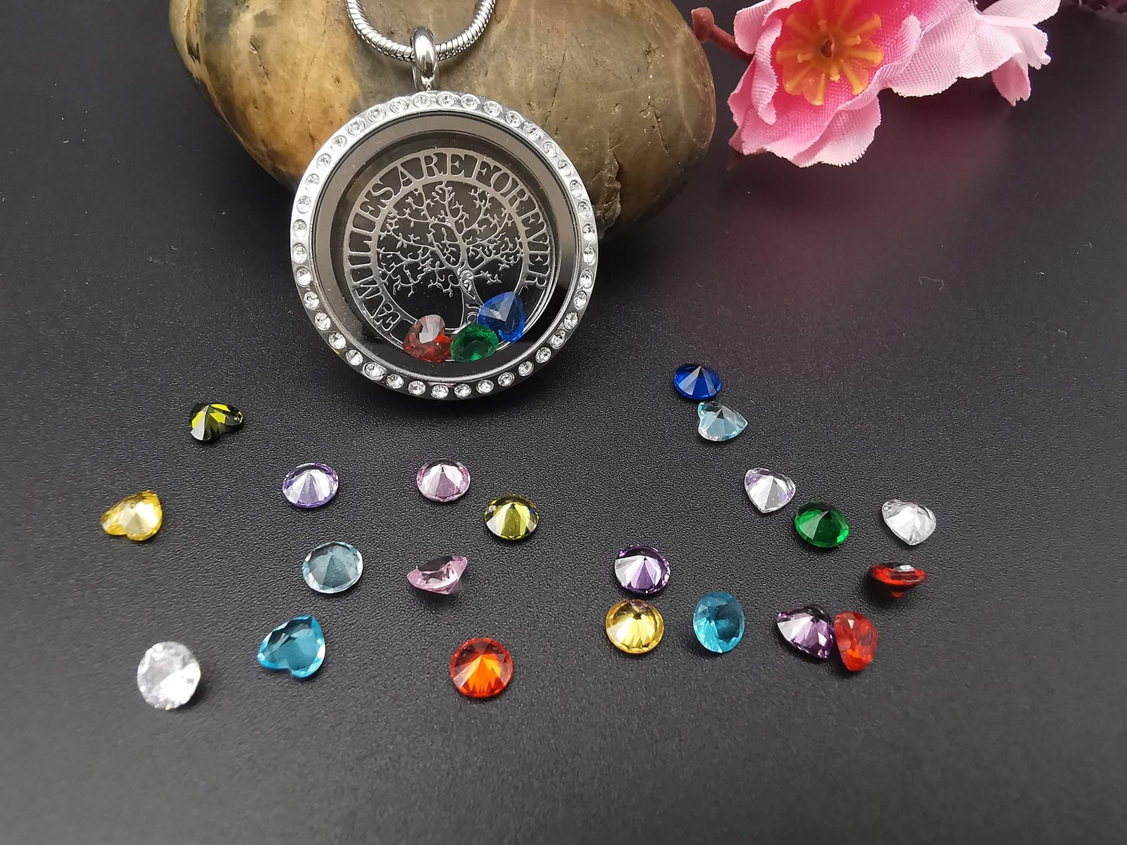 Family Tree of Life Necklace, Floating Locket with 24 Birthstones