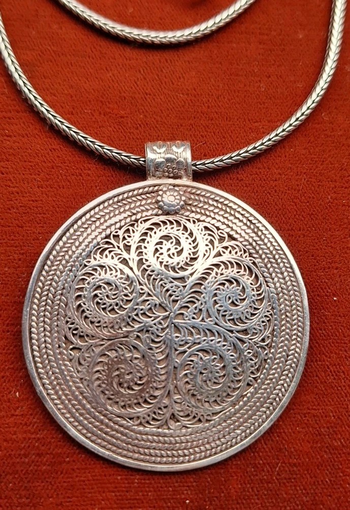 Large 1 3/4″ Round Silver Pendant – Necklace – 26 Inch Long 2mm Snake Chain –