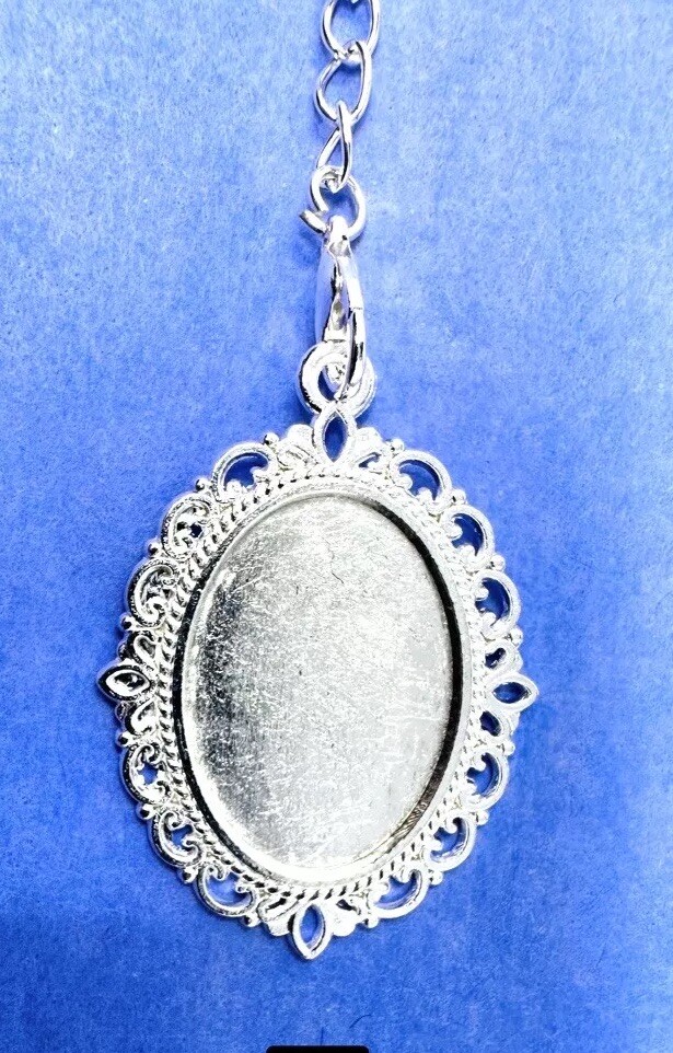 Graduation Cap Tassel Photo Charm Decoration Oval Silver Tone New Gift *1 Charm*