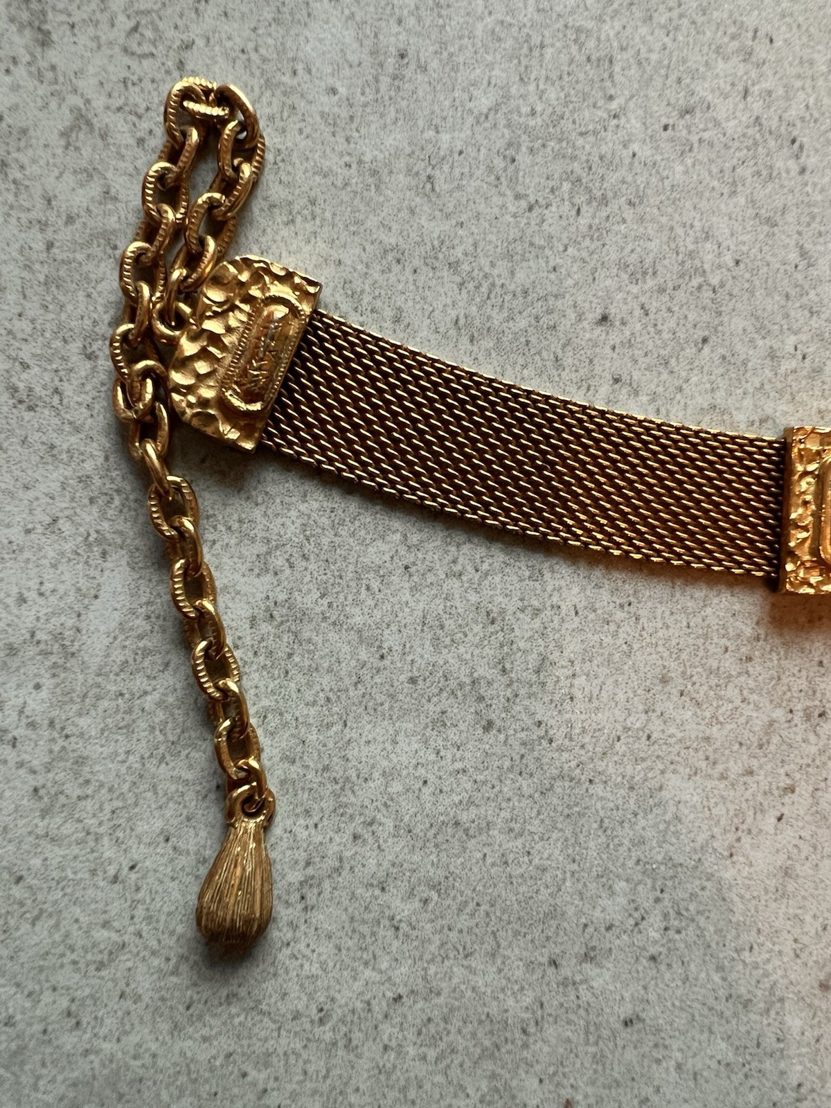 Florenza Gold Tone Mesh Choker Necklace Adjustable 12.5-16” Rare Piece! H4