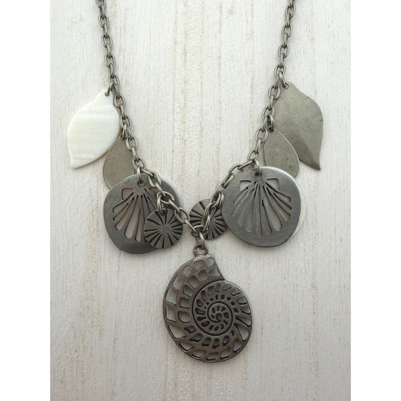 Cookie Lee Necklace Silver Tone Nautical Shell Ammonite Coastal Beach Statement