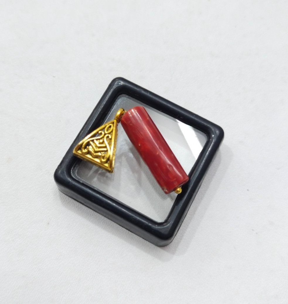 100%Natural Italian Red Coral Brass Pendant, Polished Unisex Jewelry (37 mm)