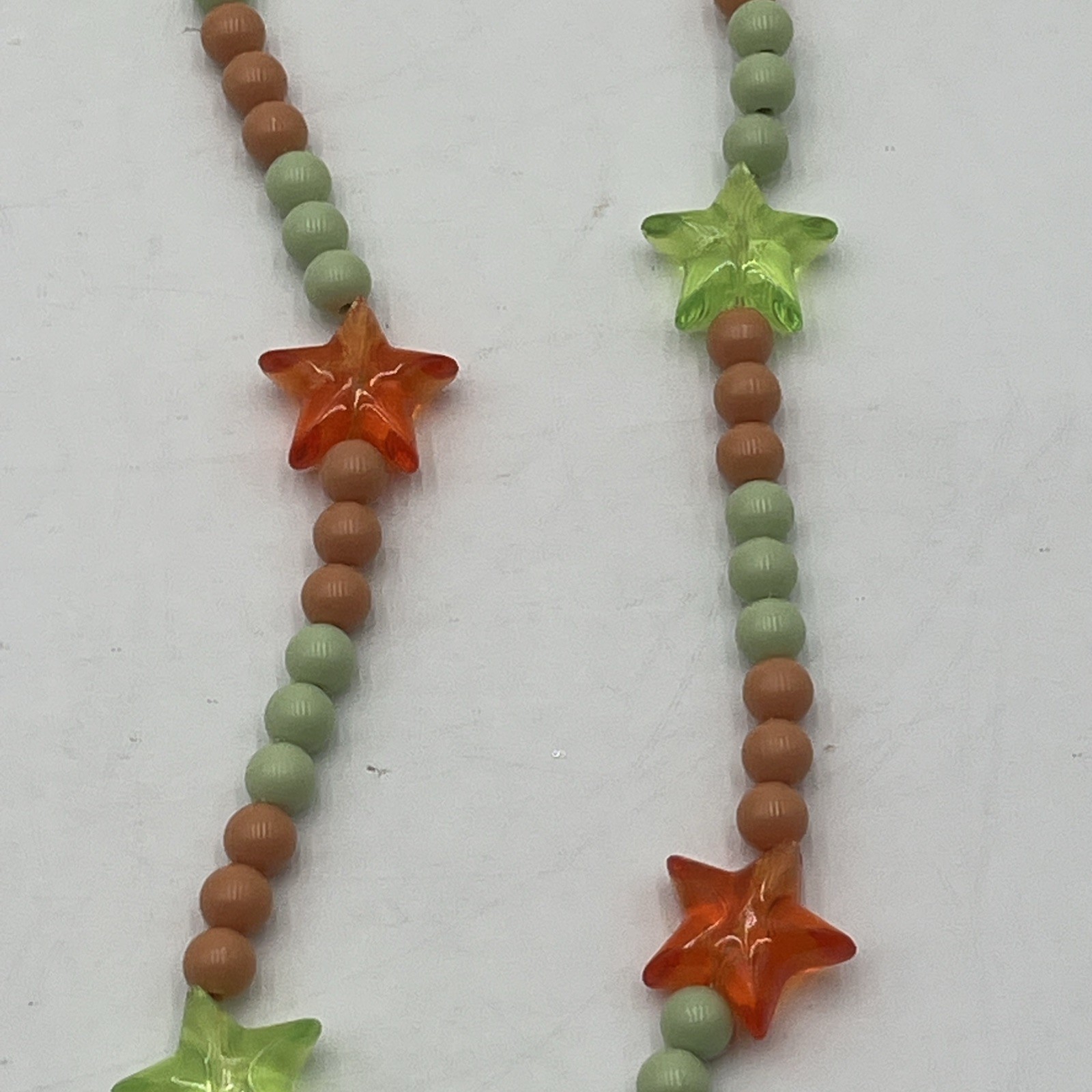 Lucky Star 15” Glow In The Dark Light Up Green & Orange Beaded Alien Necklace