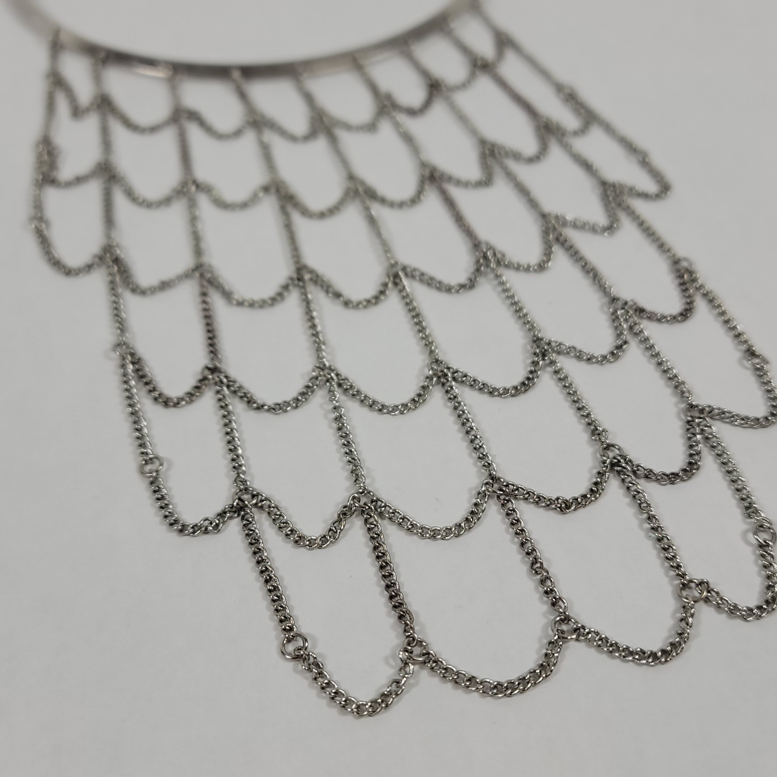 Unique Hoop Collar Chainmail Chainlink Style Silver Tone Metal Necklace Choker