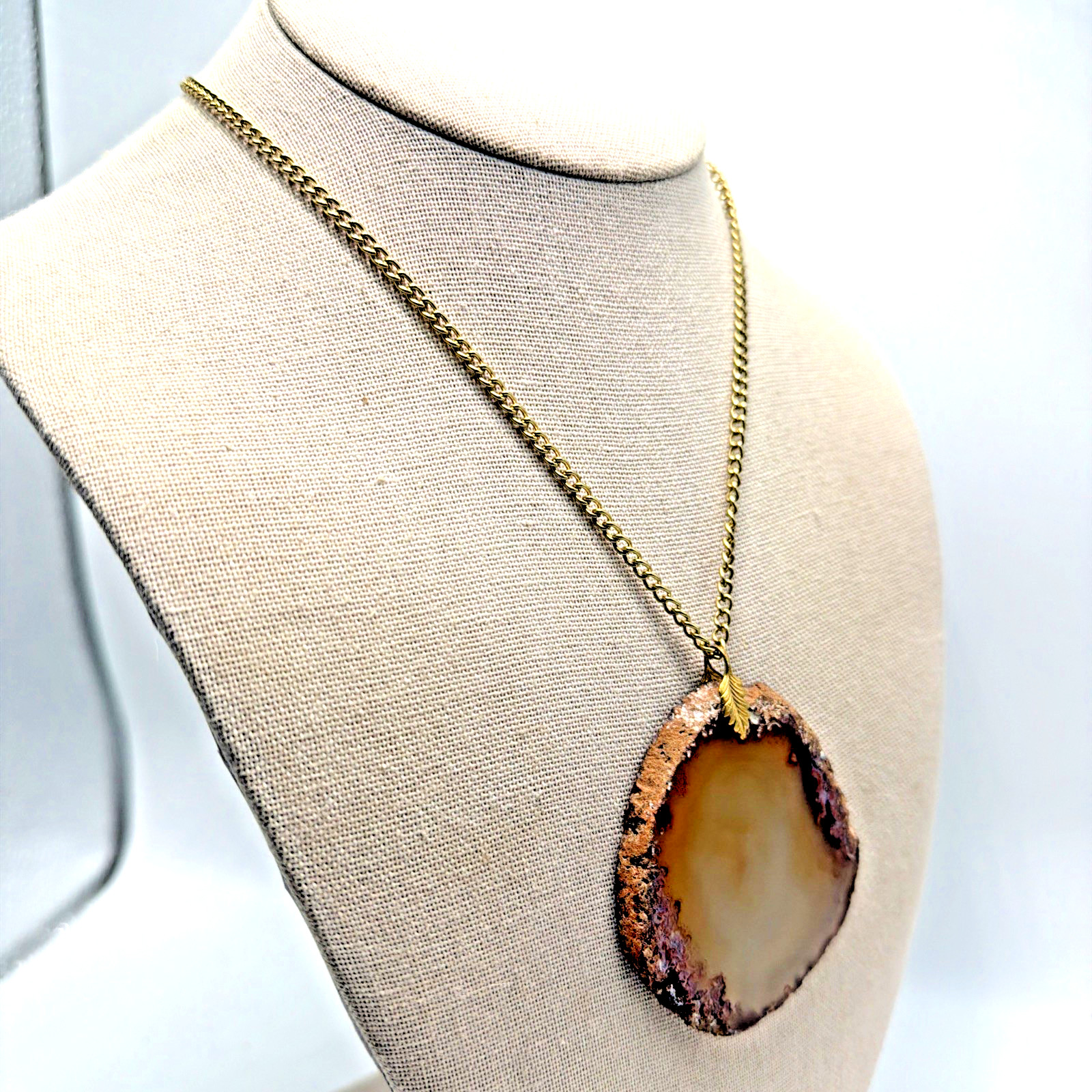 Coffee Colored Agate Slice Pendant Necklace Large Gold Toned Size