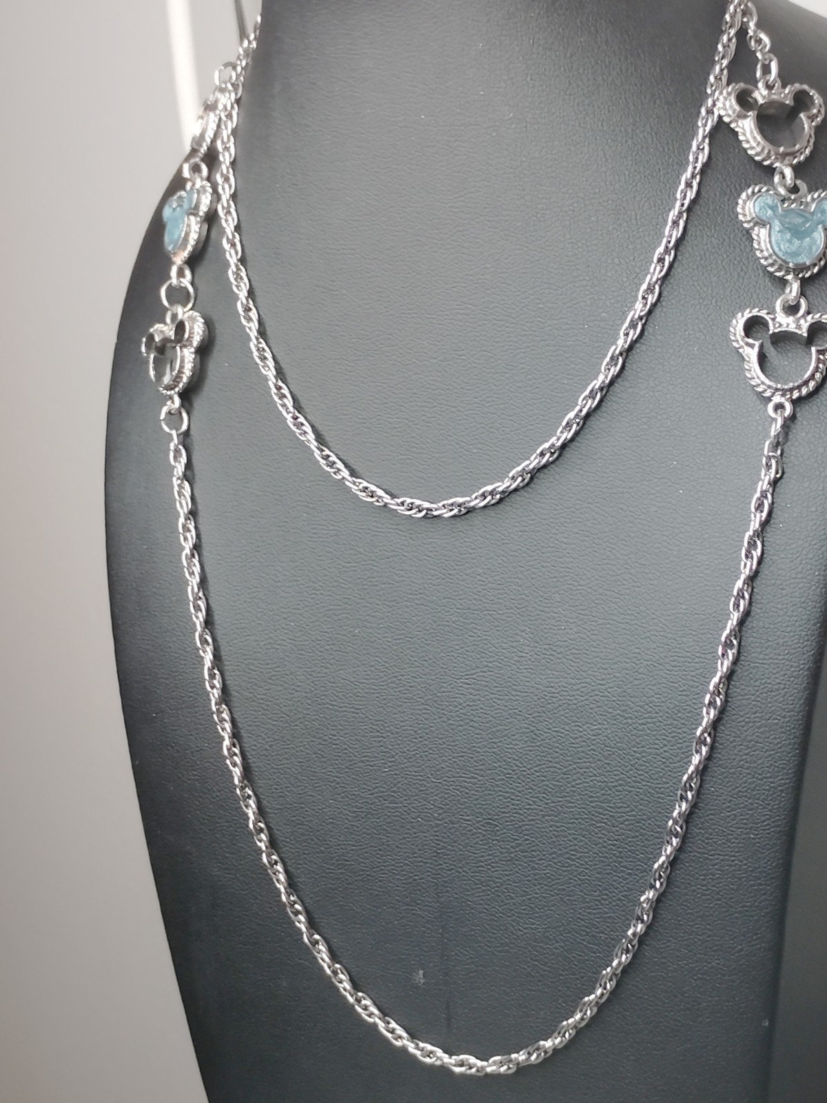 Mouse Silhouette Long Chain Necklace Blue Glitter Accents Silver Tone 32″