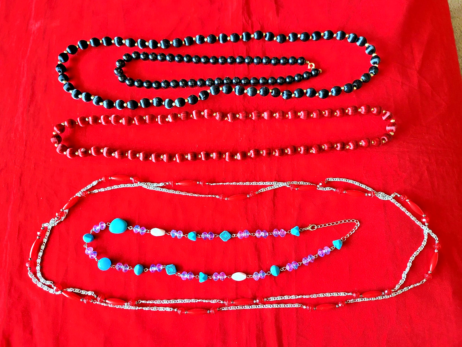 Lot of 5 Beaded Womens Fashion Necklaces w/ Various Material & Lengths-See Desc.