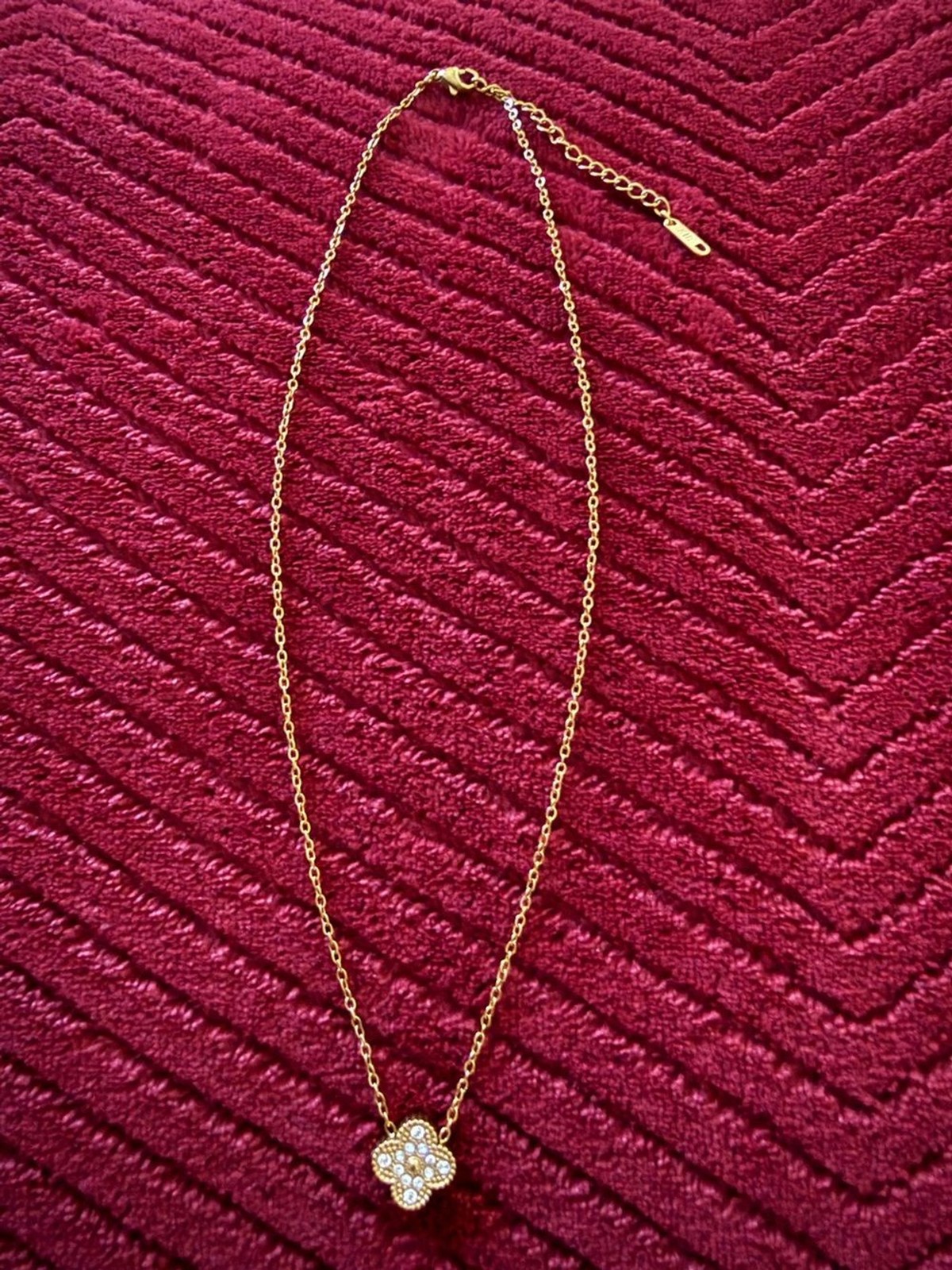 Rose Gold Filled Clover Pendant Necklace with Crystal Accents NEW with Box
