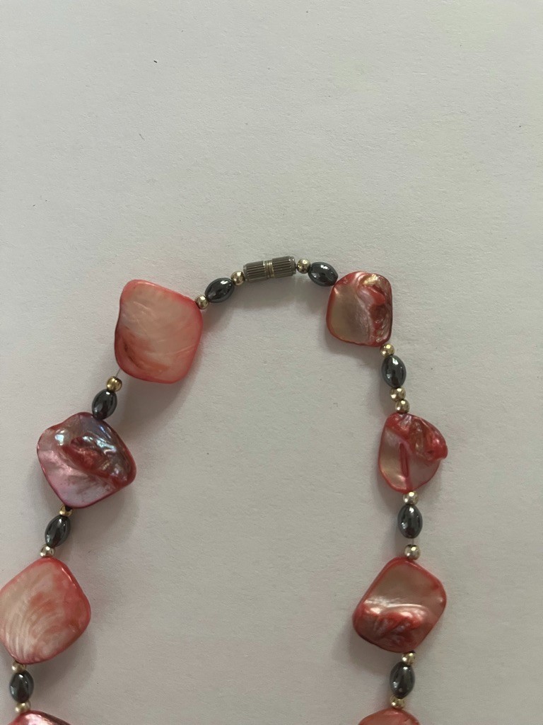 Avalaya Red Shell Necklace Irregular Square-cut Coral Shell wth Metallic Spacers
