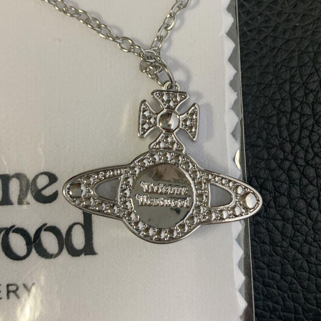 Vivienne Westwood Necklace MAN ROXANNE Silver IN BOX