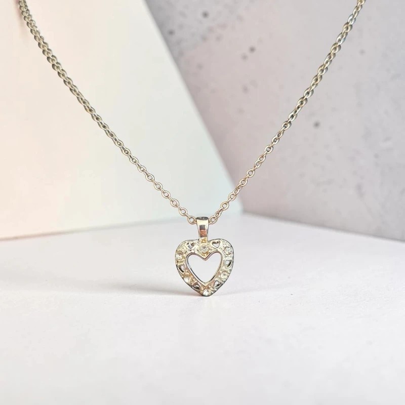 Delicate Crystal Open Heart Necklace – Silver Tone – 40–45cm Adjustable
