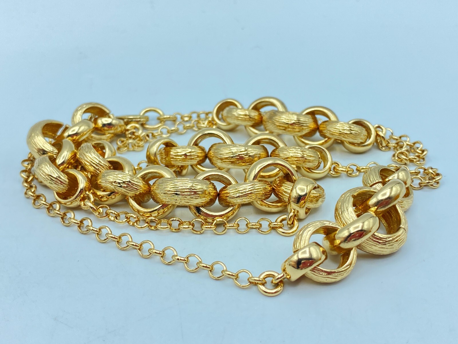 Chunky Banana Republic Necklace In Polished and Textured Bright Gold Tone 32 In