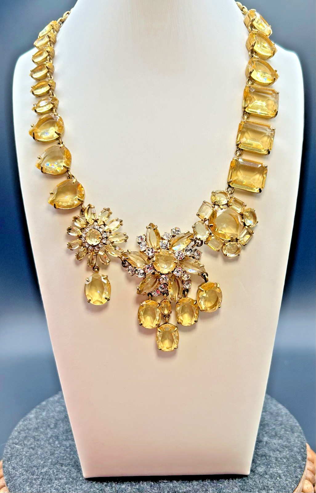 J Crew Yellow Citrine Crystal Rhinestone Cluster Bib Statement Necklace VTG NWOT