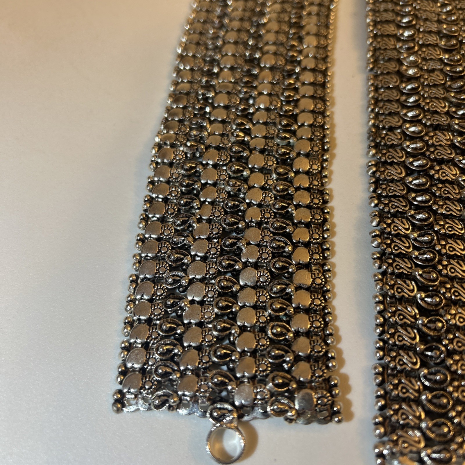 Woman’s cuff bracelets set of 4 metal clasp