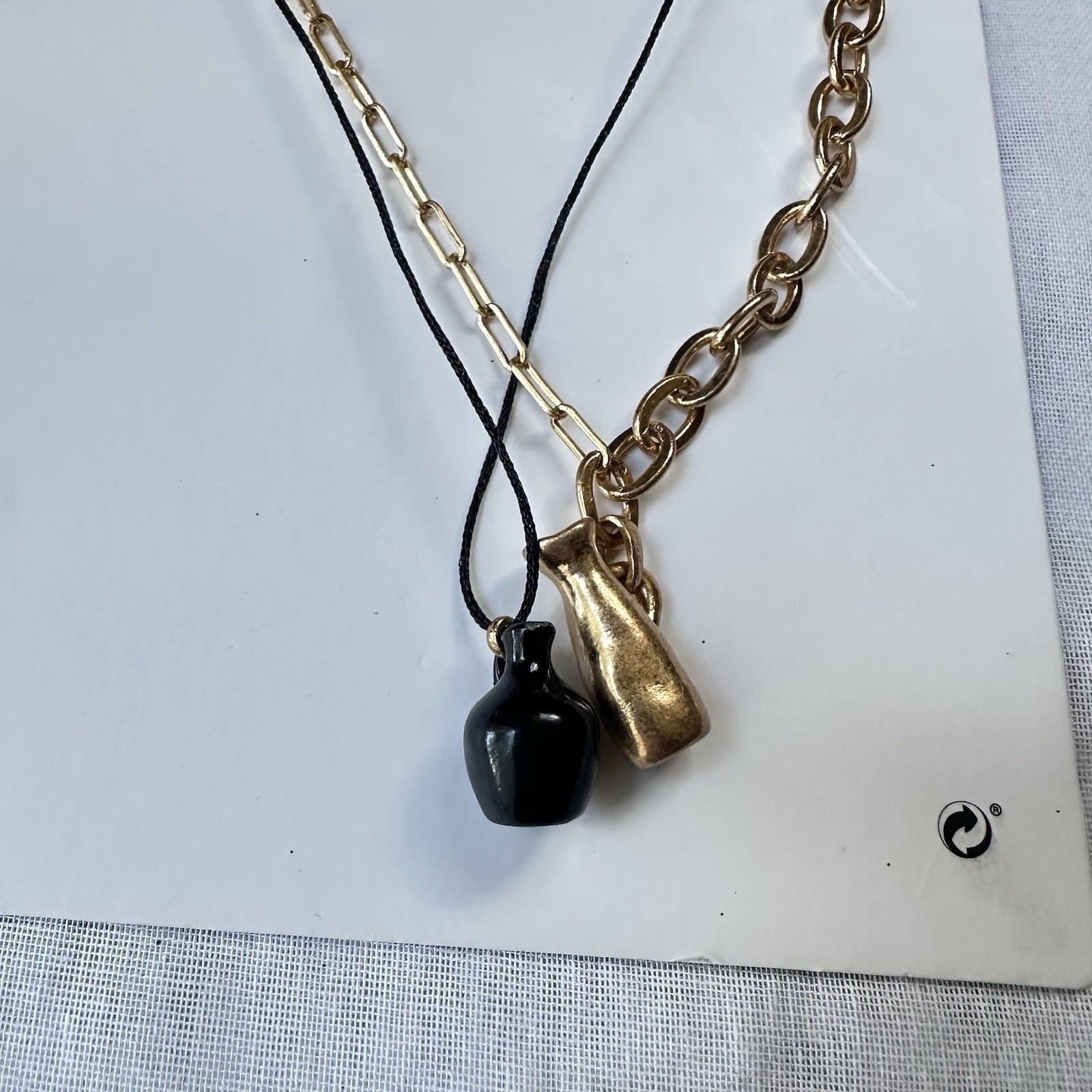 New Zara Pack of Two Vase Necklaces 1856/242 Gold Black