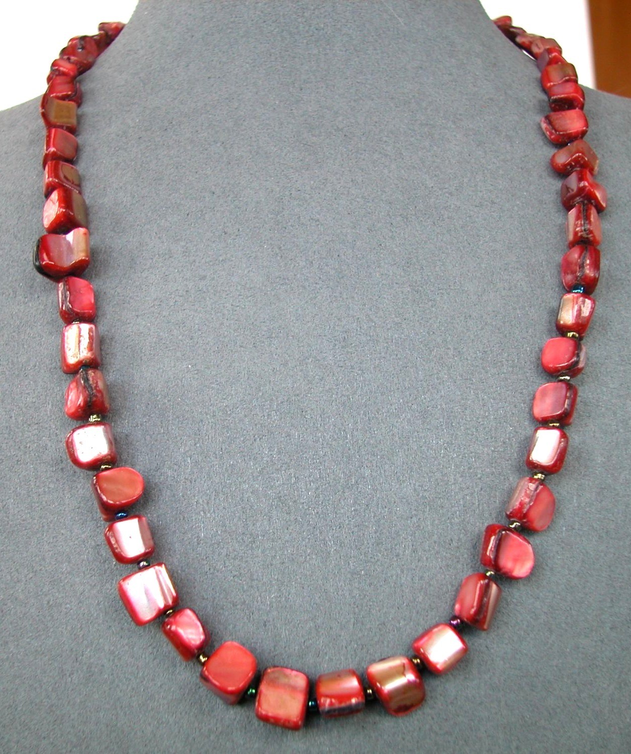Coral-Colored Shell Beaded Necklace With Hook & Eye Clasp 18″