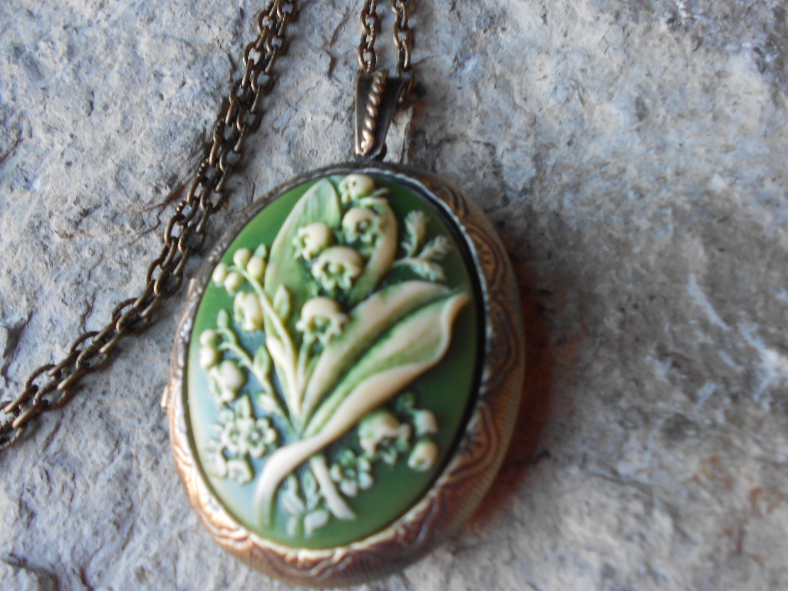 LILY OF THE VALLEY HAND PAINTED GREEN CAMEO LOCKET- ANTIQUE BRONZE, VINTAGE LOOK