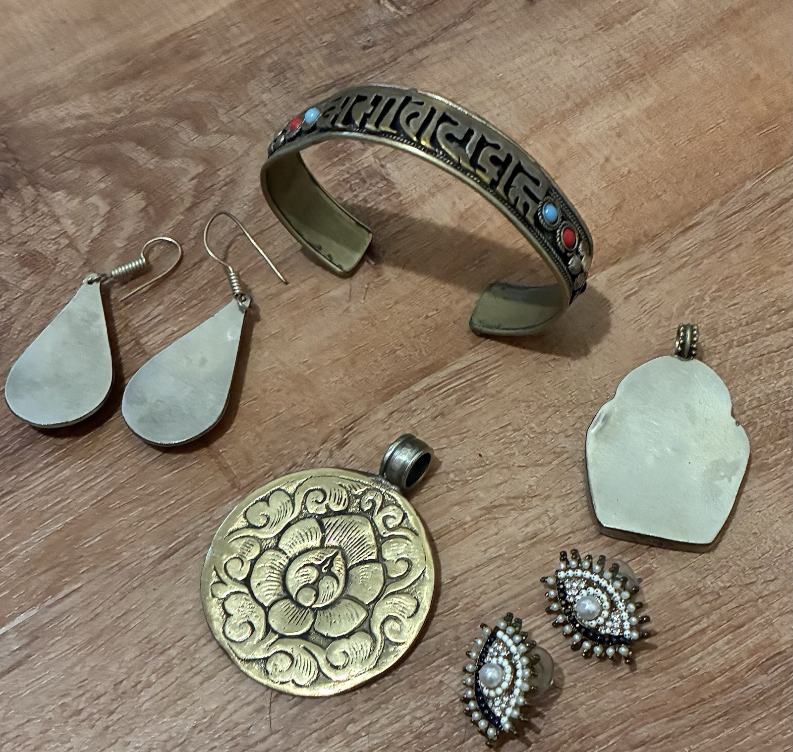Buddha Pendants bracelet earrings from Nepal Handmade Jewelry Lot of 5