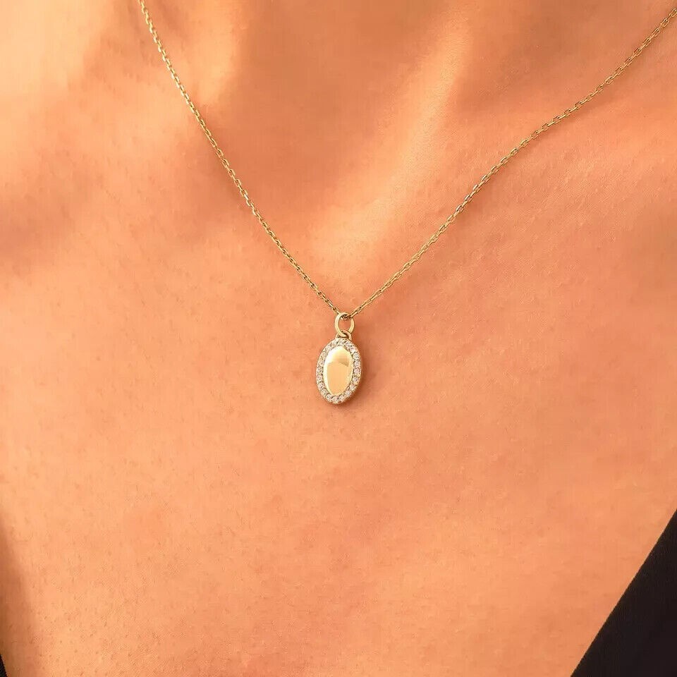 Round Cut Simulated Diamond Women’s Stunning Oval Pendant 14k Yellow Gold Plated