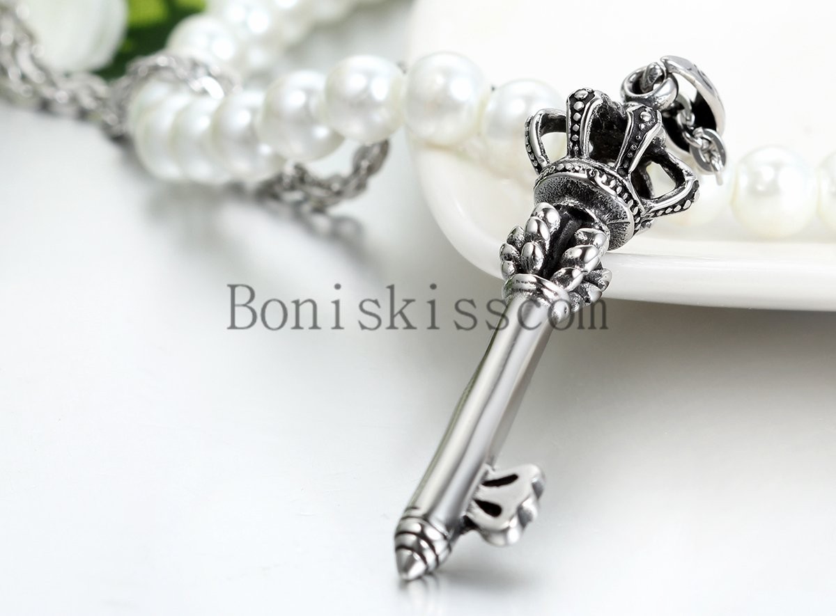 Stainless Steel Retro Crown Key To My Heart Love Men’s Women’s Pendant Necklace