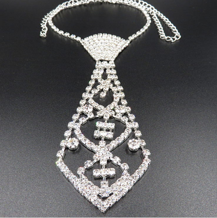 Sexy Women Deluxe Rhinestone Bow tie Necktie Jewelry Accessory Choker Necklace