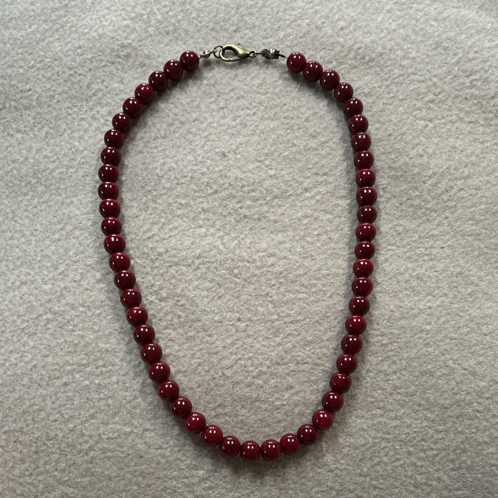 Classic Cherry Red Round Glass/Beaded Strand Necklace w/Lobster Clasp Ball.