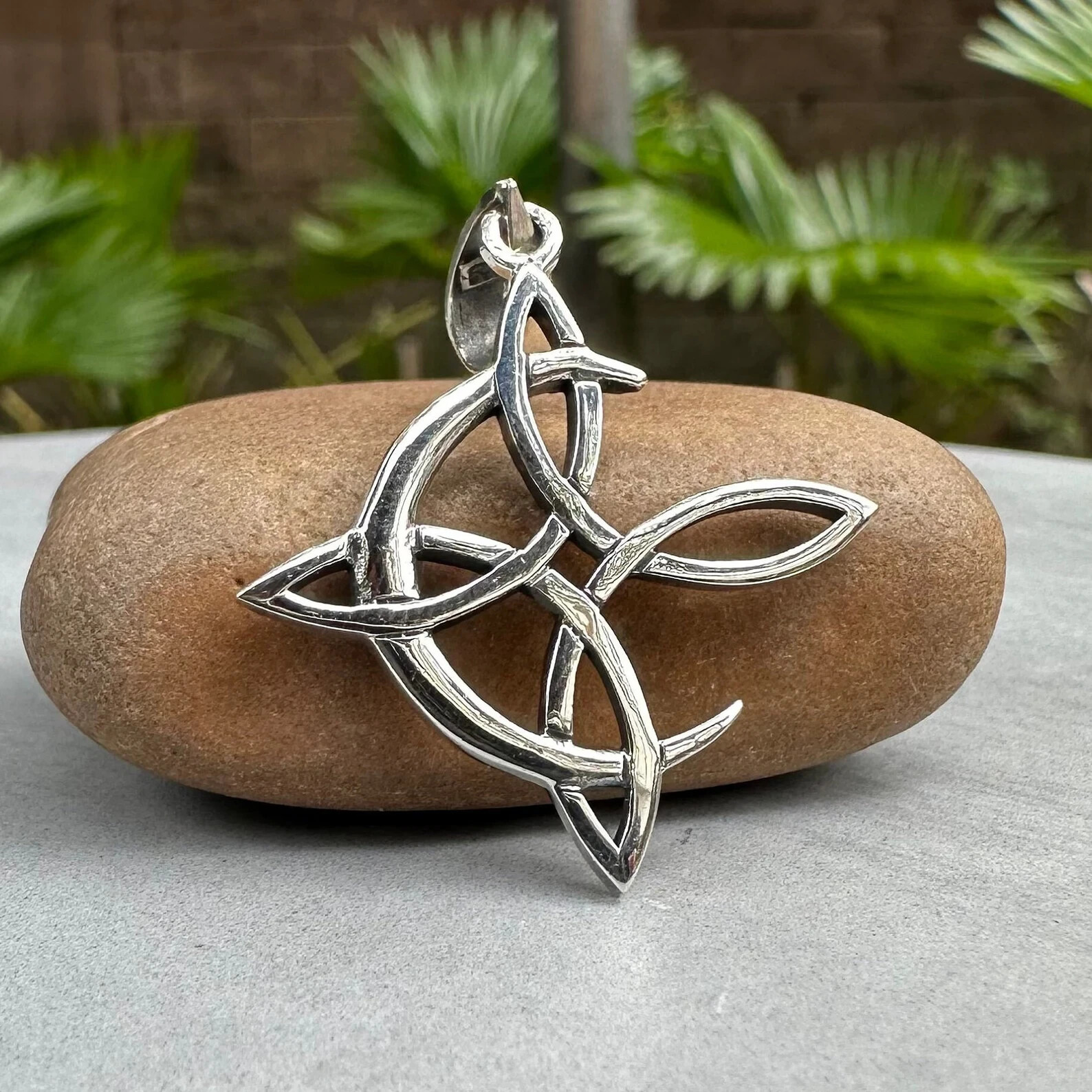 Handcrafted 925 Sterling Silver Witch’s Knot Magic Crescent Moon Wiccan Pendant